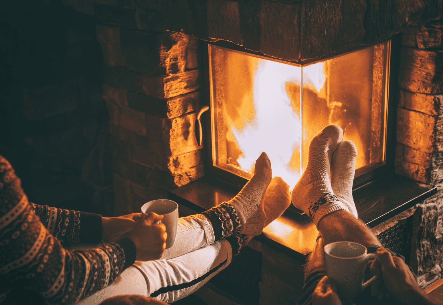 Best Logs for Log Burners, Fireplaces & Stoves This Winter