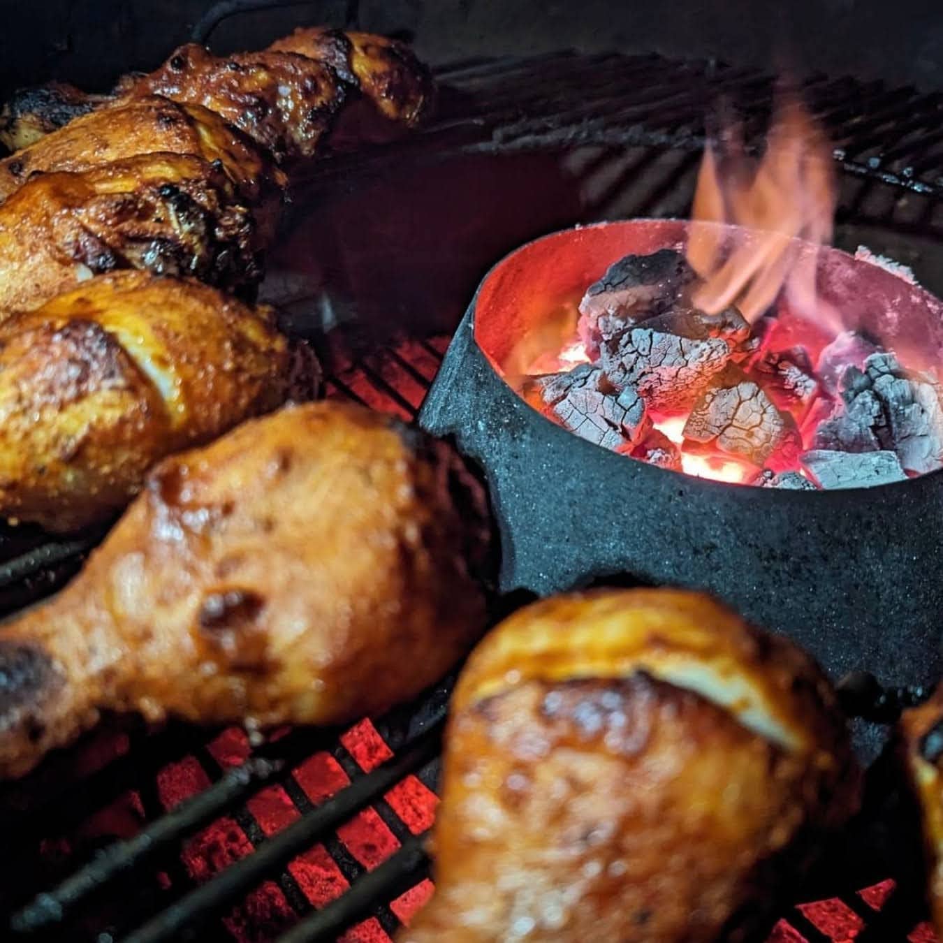 Discover expert tips for cooking with charcoal, from grilling to smoking. Learn about different types of charcoal and enhance your barbecue skills.